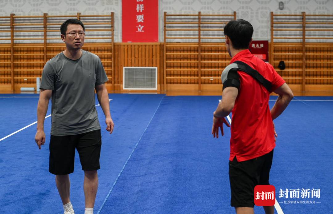 class, 运会开赛中, 获得该项目 class, 运会开赛中, 获得该项目